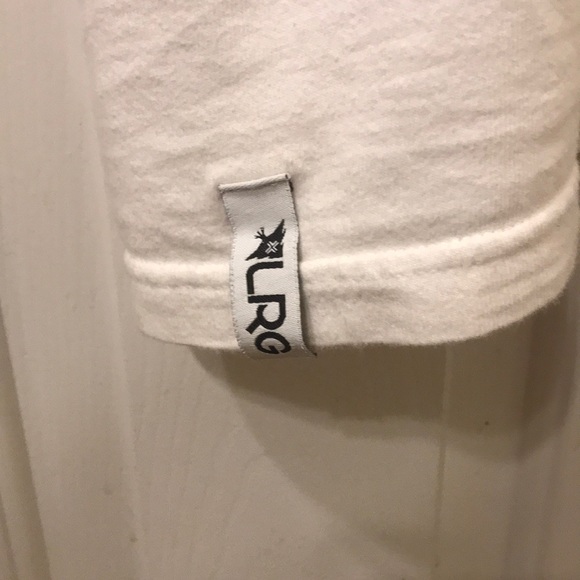 LRG 2XL white tee! - Picture 4 of 4